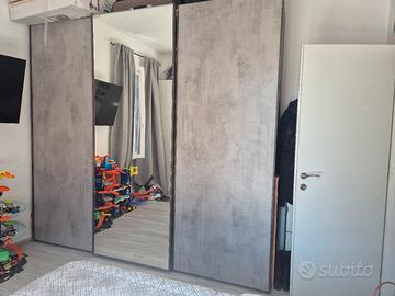 armadio tre ante cemento 