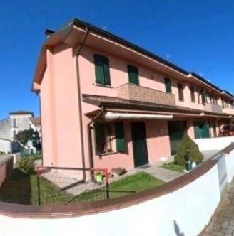 Immobile in asta di 119 m² con 4 locali a Trecenta
