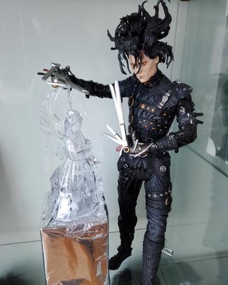 action figure 45 cm. Edward mani di forbice 