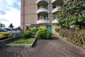 Ufficio e laboratorio a Corciano (PG)