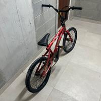 Bicicletta  trial