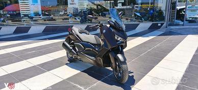 Yamaha X-Max 300 Tech Max