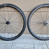 Coppia Zipp 202 NSW Profilo 32 TLR Disc Carbon