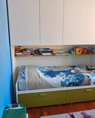 letto con cassettoni e armadio a ponte