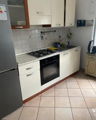 Stanza matrimoniale per ragazza libera dal 1 sette