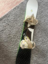 Snowboard burton + attacchi salomon