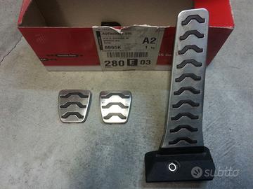 Pedali sportivi KIA (nuovi)