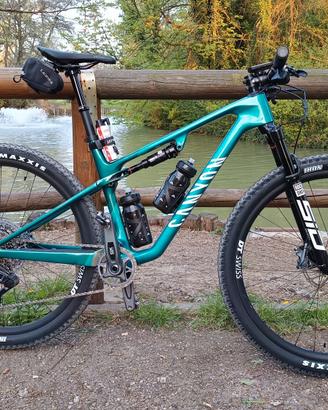 Canyon Lux World Cup CF 9 - 2025 - tg:M - 350Km!