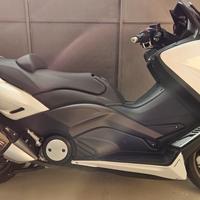 STUPENDO Yamaha T Max 530 - 2012 CON POCHISSIMI KM