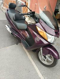 suzuki burgman an 400 del 2004