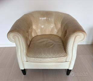 Divano 3 posti+ poltrona