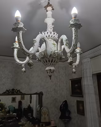 lampadario di Capodimonte 