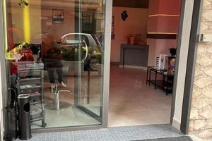 Ceditura salone bellezza e parrucchiere via S Dalì