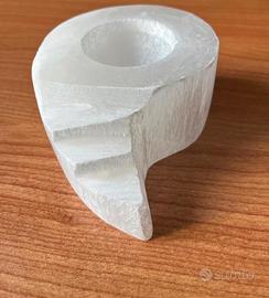 Porta candele in Selenite pietra rigenerante yoga