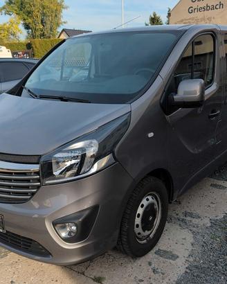 Opel Vivaro 1.6 BiTurbo PL-TN L2 H1 125 CV 9 POSTI