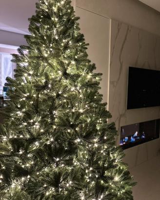 Albero di natale con luci integrate - h 2,4 m