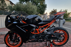 Ktm rc 125 2022