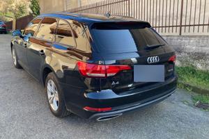 AUDI A4 AVANT TDI ultra S TRONIC  POCHI CHILOMETRI