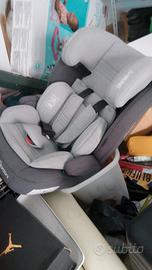 seggiolone per auto come nuovo