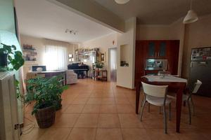 PANTANO 3 LOCALI 100mq + Accessori RISTRUTTURATO.