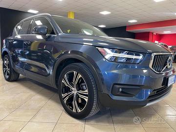 VOLVO XC40 D3 AWD Geartronic Momentum