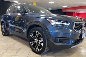 VOLVO XC40 D3 AWD Geartronic Momentum