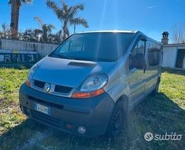 Renault Trafic 9 Posti