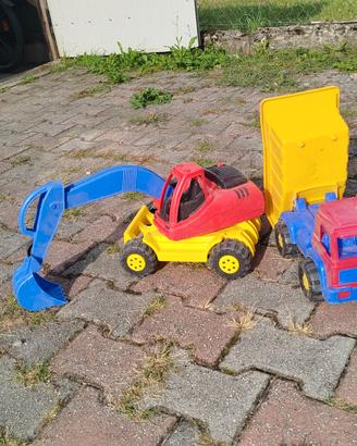 Escavatore + Camion ribaltabile giocattolo