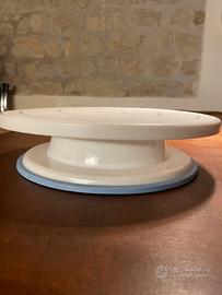 Alzata girevole per torte