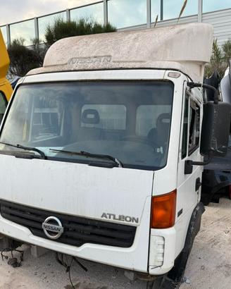 CABINA COMPLETA RICAMBI NISSAN ATLEON 35.15 2007 Z
