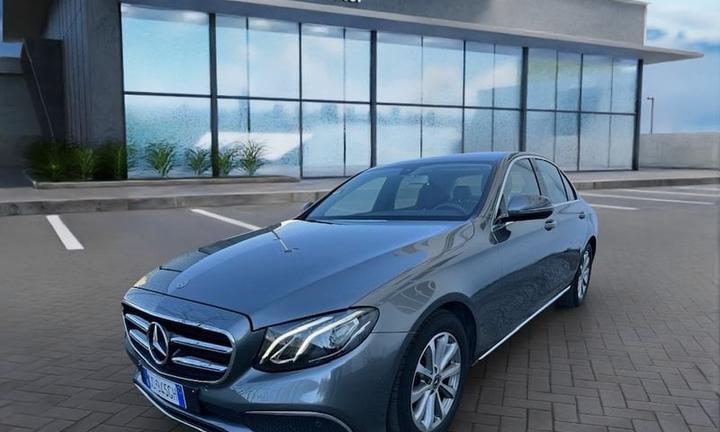 Mercedes-Benz Classe E E 220d 4Matic Auto Bus...