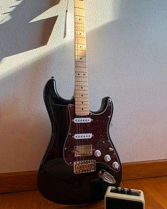 Chitarra Elettrica DONNER dst-152b + amplificatore