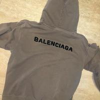 Felpa balenciaga con cappuccio beige marrone