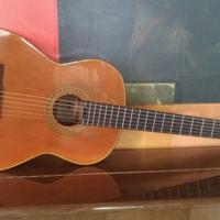 Chitarra classica Aria A551