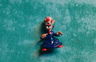 Dracula Monster Hotel Kinder sorpresa ovetto