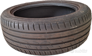 Quattro pneumatici estivi Toyo 215/50 R18