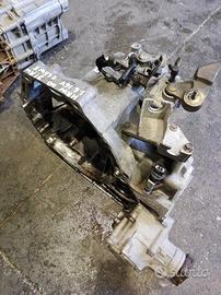 A cambio honda hrv d16w5 4wd