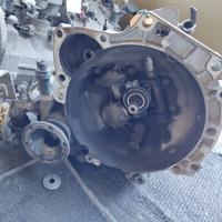 Cambio VOLKSWAGEN POLO 1400cc benzina del 2000