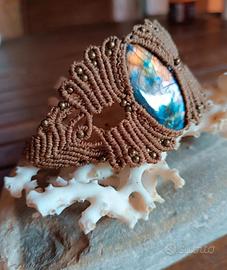 Bracciale in macrame con labradorite fatto a mano 