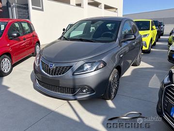 Lancia Ypsilon 1.0 FireFly 5 porte S&S Hybrid Gold