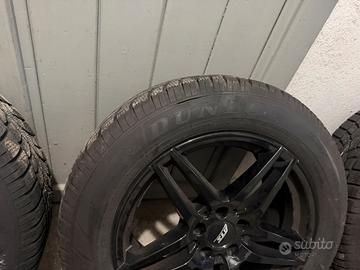Gomme invernali con cerchi da  19
