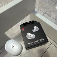 Cuffie Beats Studio Buds