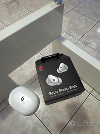 Cuffie Beats Studio Buds