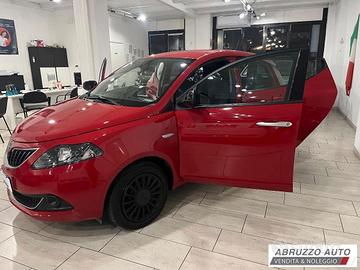 LANCIA Ypsilon 1.0 FireFly 5p.Hybrid UnYca