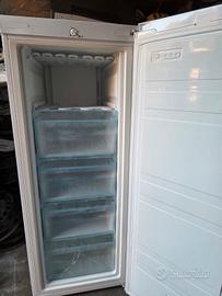 Frigo Congelatore a 5 Cassetti Altezza 1,40 