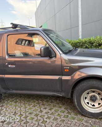 Suzuki  jimny 1.5 DDS