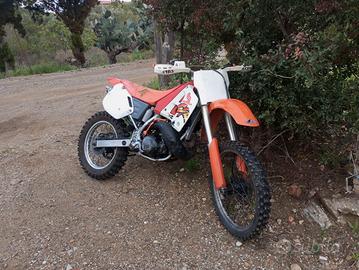 Cr 250