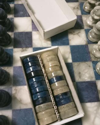 Scacchiera marmo, scacchi e dama