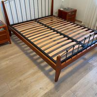 Letto in legno e ferro battuto FEG