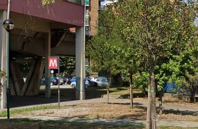 Stanza singola in ampio appartamento M2 sotto casa